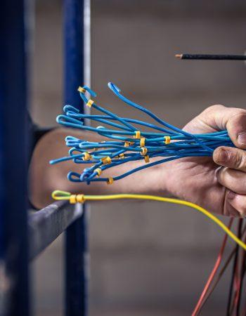 4 Cable Improvements That Increase Data Center Efficiency and Build Scalability 